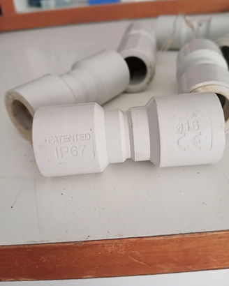 Raccordo tubo tubo ip67 diam.16