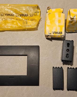 Componenti originali Vimar serie Arké colore nero