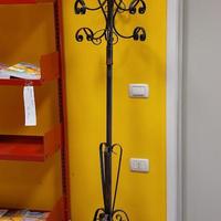 APPENDIABITI+TAVOLINO CONSOLE