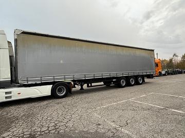 Semirimorchio centinato Schmitz anno 2015