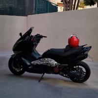 Yamaha T Max - 2009