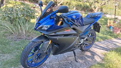 Yamaha YZF R125 - 2016
