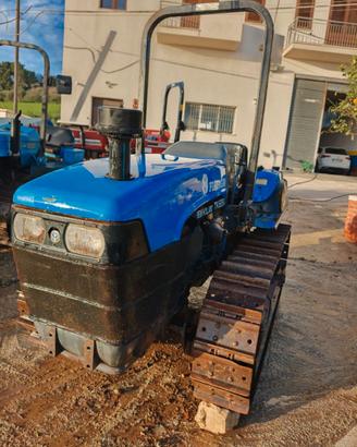 Trattore Cingolato New Holland TK65V - 65cv 130cm