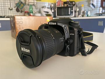 Fotocamera Nikon D7500 con 10-24, 18-300 e sd