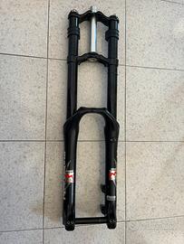 Forcella Marzocchi Bomber 888 RC3 Evo downhill