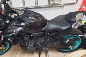 Yamaha mt 07 incidentata