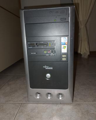 Tre PC di cui Due a torre e uno orizzontale
