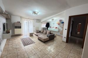 Mansarda+Box Pressi Villa Comunale MAV426