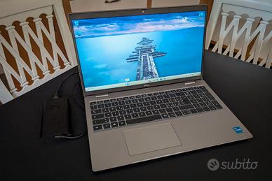 Laptop Dell Latitude 5520