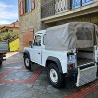 Land Rover Defender 90 pick up
