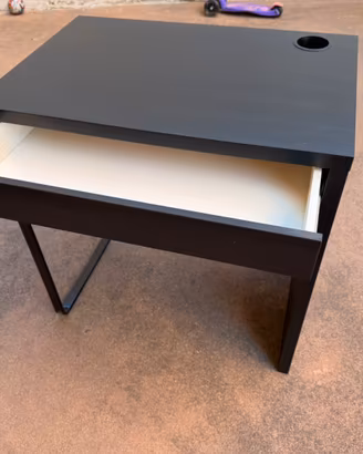 Scrivania Ikea Micke