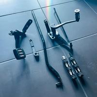 Kit pedane avanzate Dyna Streetbob
