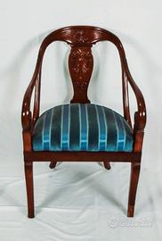 Poltrona in noce, stile Impero