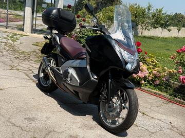 Honda Integra 700
