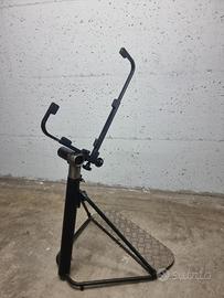 Supporto per fisarmonica con pedana