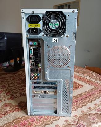 PC Desktop Vintage AMD (Senza HD)