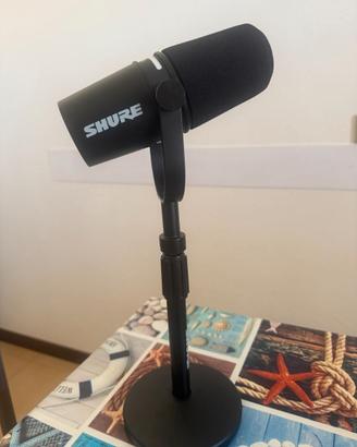 Shure MV7+ Microfono Dinamico per Podcast