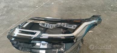 proiettore ant. sx Velar