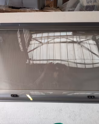 Finestre polyplastic 900x500
