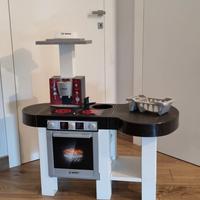 Cucina giocattolo con accessori