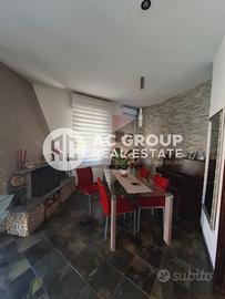 Gerenzano - Quadrilocale ristrutturato con sottote