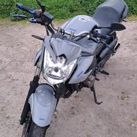yamaha xj6 