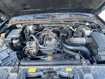 MOTORE PER NISSAN NAVARA D40 2.5 dCi ANNO 2007