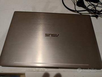 Notebook Asus I7 7500U