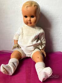 Bambola vintage d’epoca