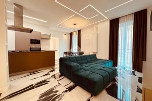 3 LOCALI A CASATENOVO