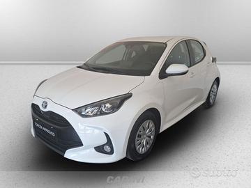 Toyota Yaris 1.5h active