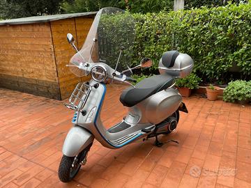 Piaggio Vespa Primavera elettrica 70