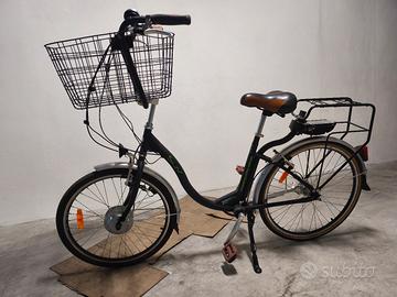 Bicicletta elettrica pedalata assistita 