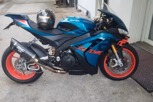 Aprilia rsv4 2025