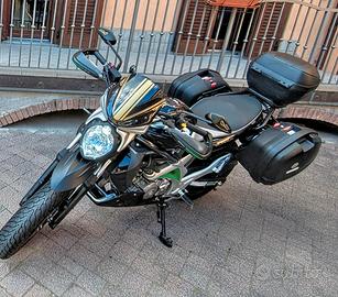 Suzuki Gladius Sv650