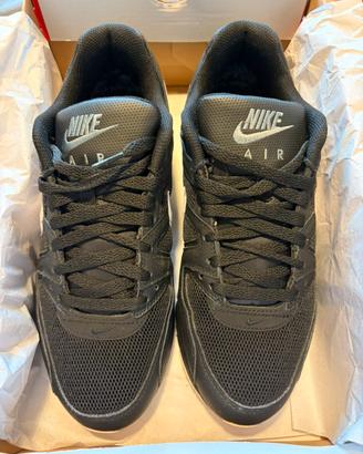 Nike Air Max command