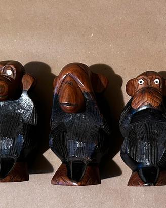 Tris scimmie saggezza legno intagliato a mano