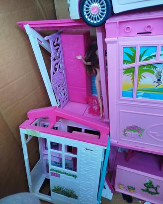 casa di Barbie gigante con macchina e accessori 