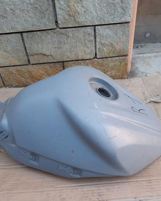 Serbatoio Yamaha YZF R1