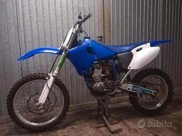 ricambi yamaha yzf 250 -2004