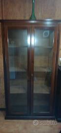 CREDENZA CON VETRINA