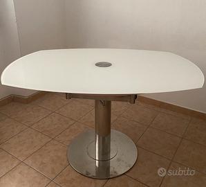 Tavolo allungabile base acciaio - design elegante