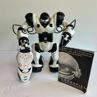 Robosapien robot telecomandato