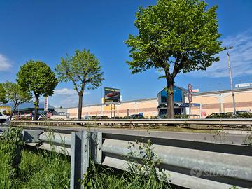 Area edificabile destinazione commerciale