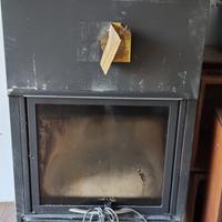 Stufa ad incasso + canna fumaria in rame