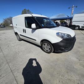 fiat doblo 3 posti 
