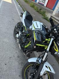 Kawasaki z650