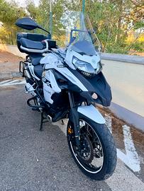 Benelli trk 502x