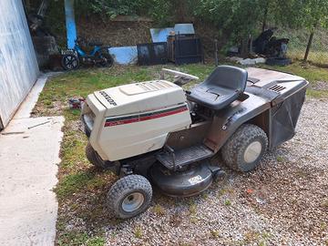 Trattorino rasaerba white