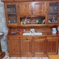 Mobile credenza molto bella da vedere